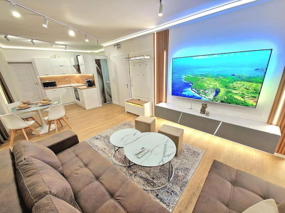Luxury Apartment. 75 Inches Tv Varna Eksteriør bilde